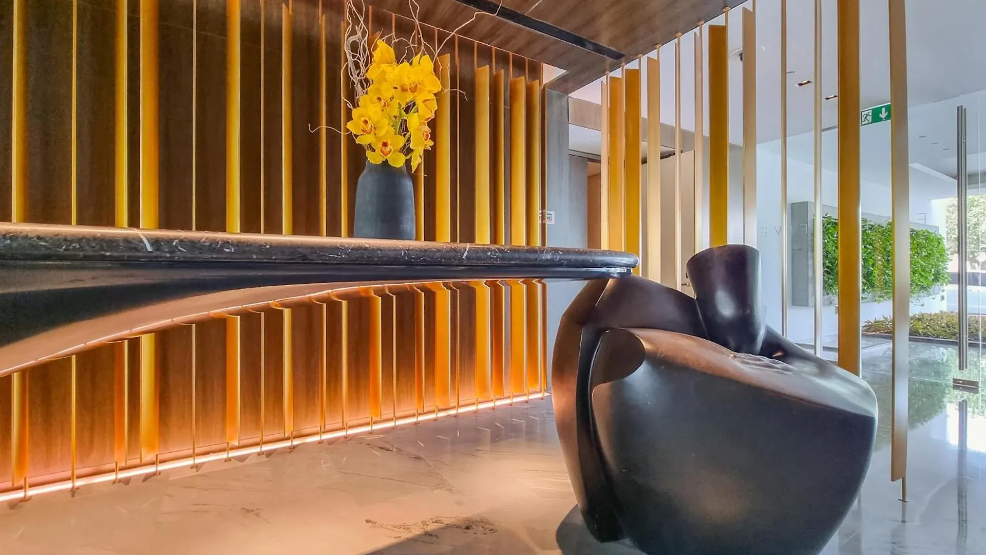 Luxury 3Bdr Apartment, Pool & Beach Access Dubai