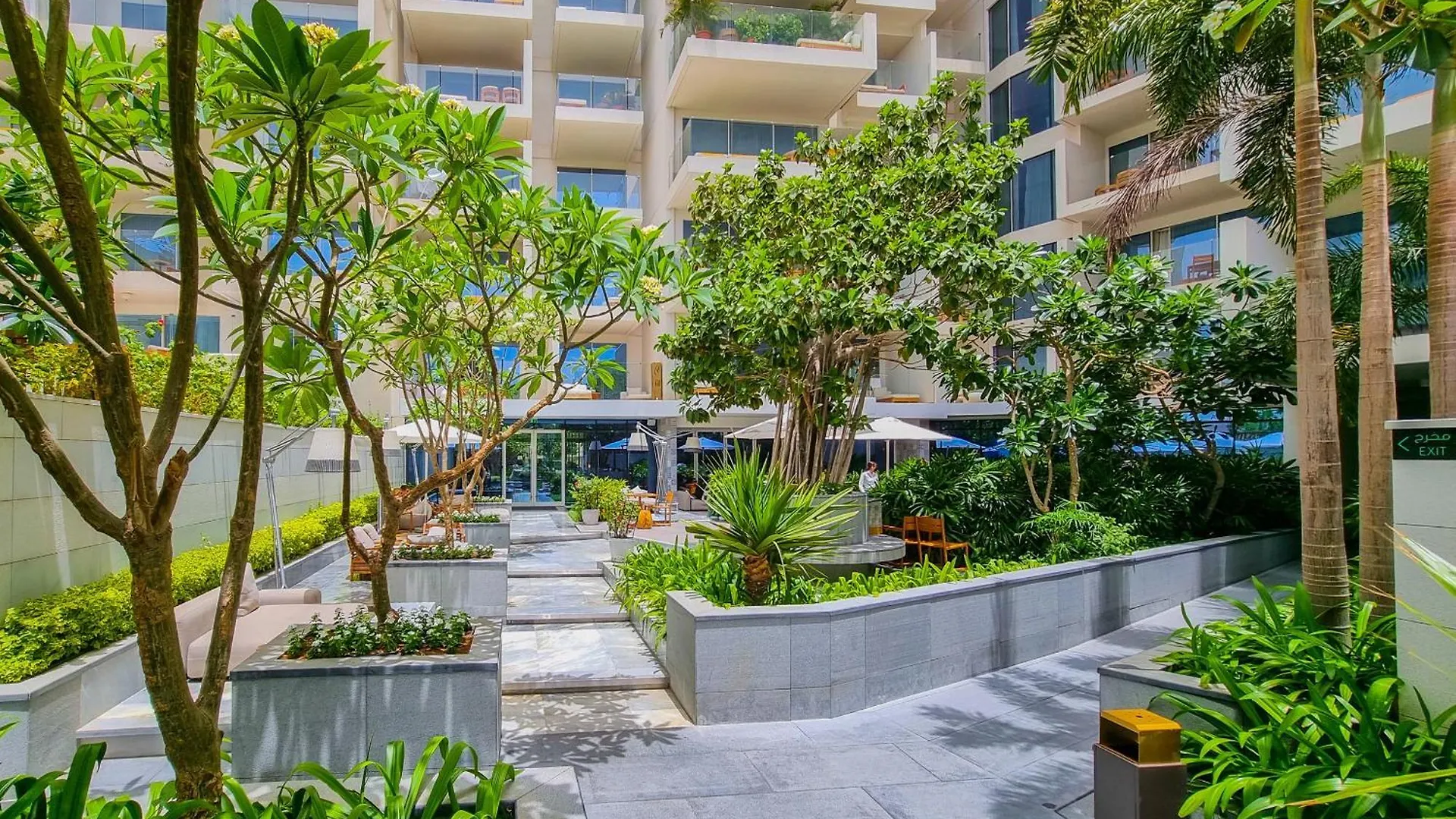 Luxury 3Bdr Apartment, Pool & Beach Access Dubai 0*,  United Arab Emirates