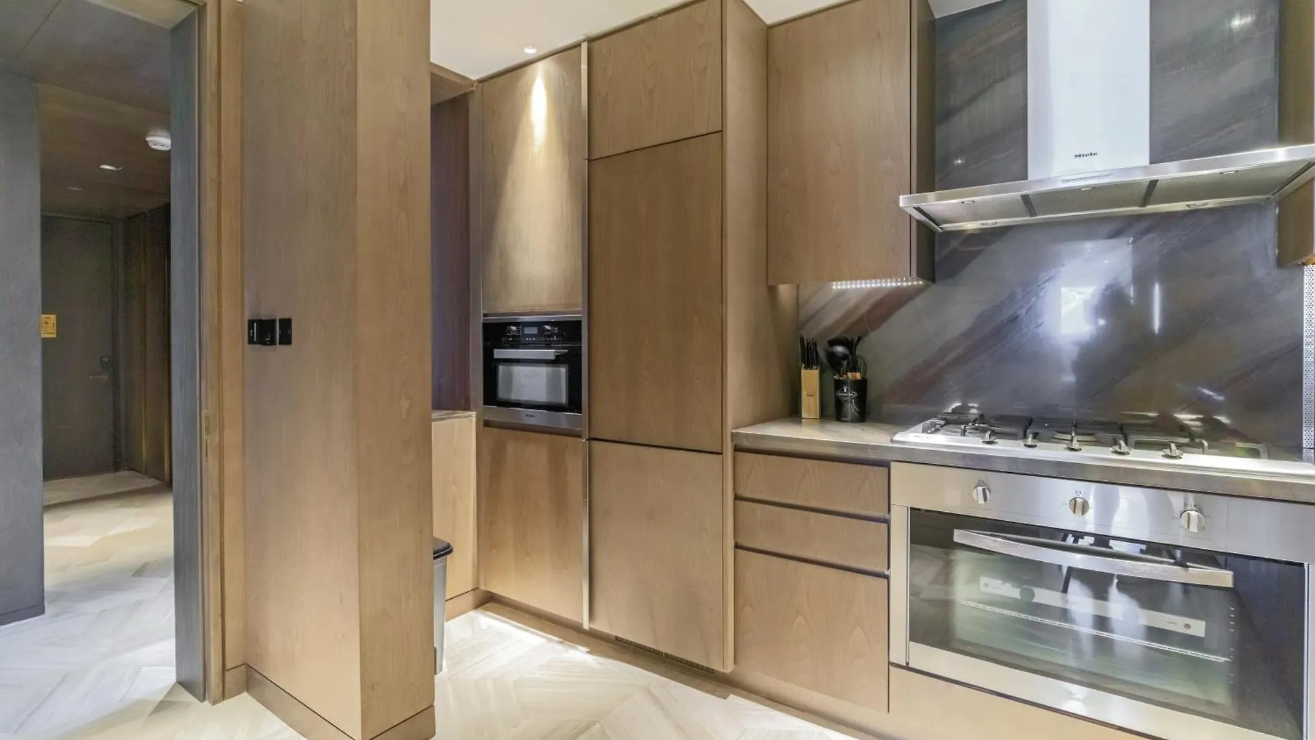 Apartment Luxury 3Bdr Apartment, Pool & Beach Access Dubai