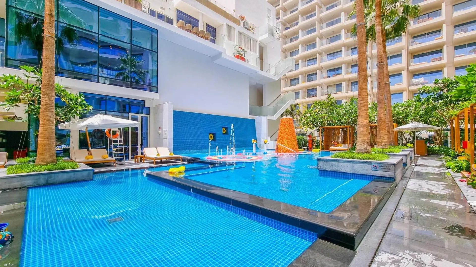 Apartment Luxury 3Bdr Apartment, Pool & Beach Access Dubai United Arab Emirates