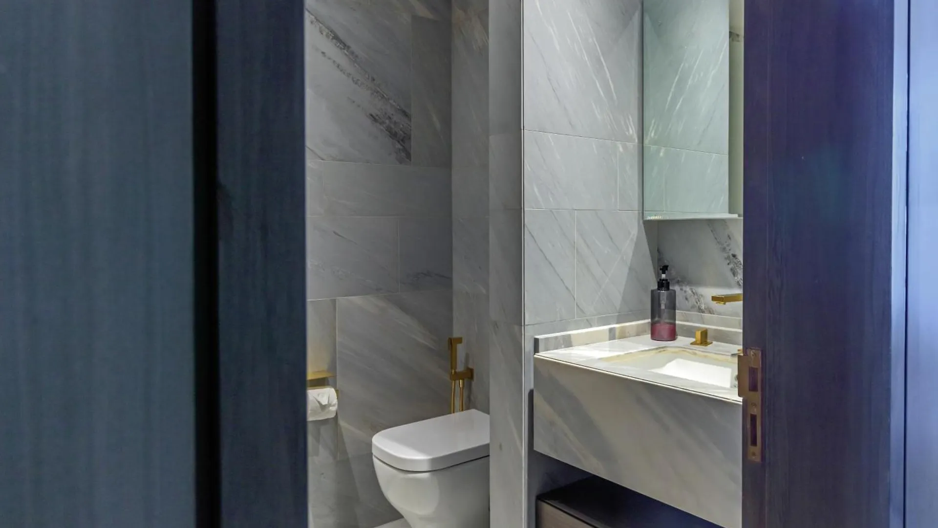 Luxury 3Bdr Apartment, Pool & Beach Access Dubai United Arab Emirates