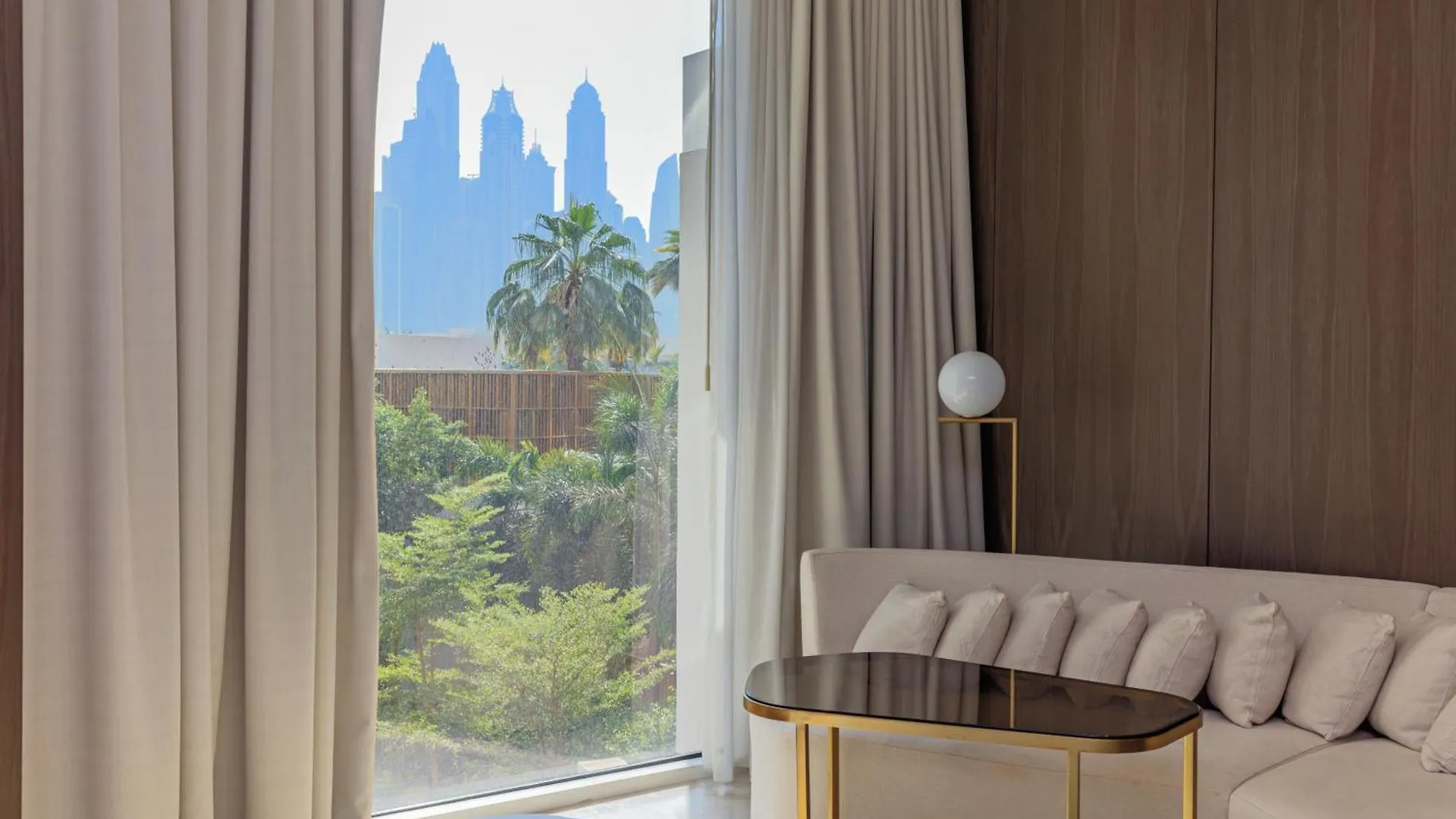 Luxury 3Bdr Apartment, Pool & Beach Access Dubai 0*,