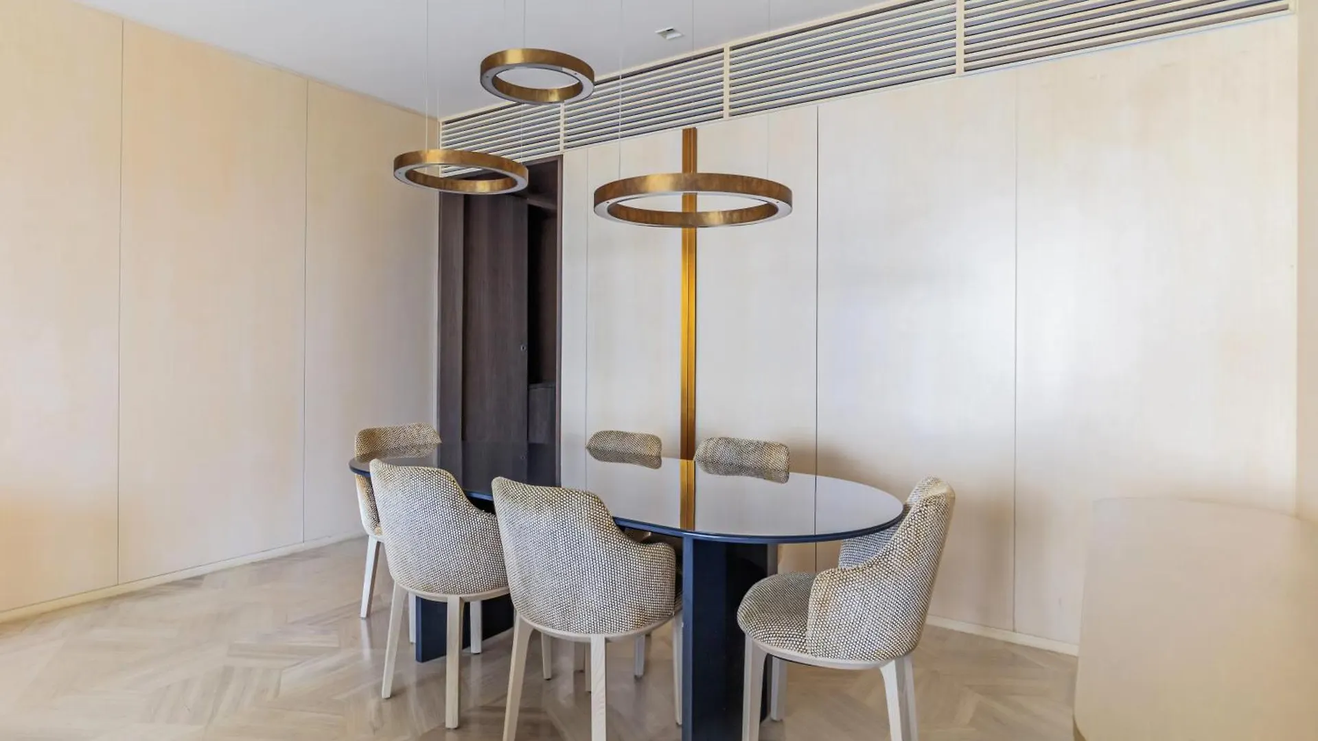 Apartment Luxury 3Bdr Apartment, Pool & Beach Access Dubai