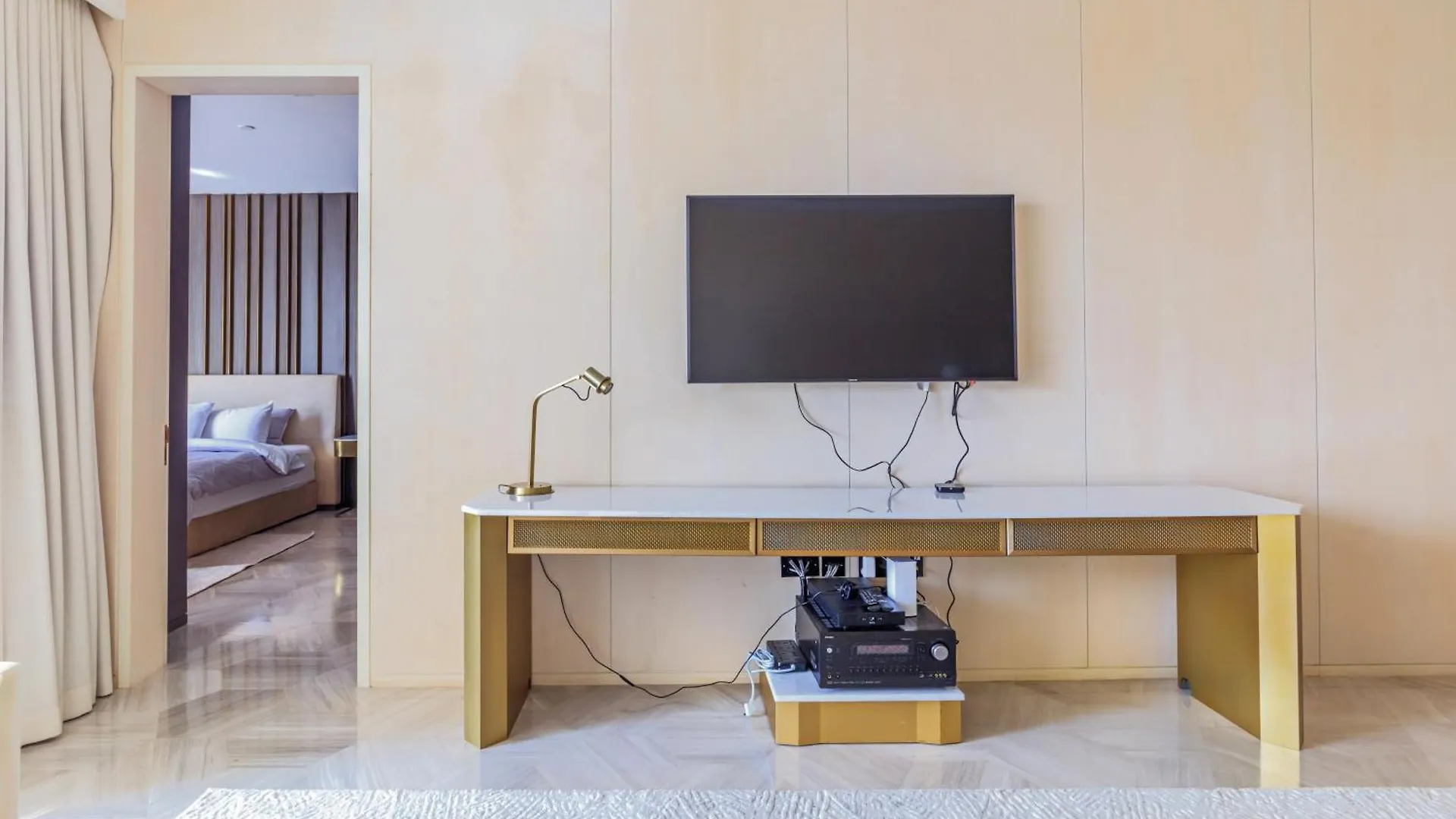 Apartment Luxury 3Bdr Apartment, Pool & Beach Access Dubai
