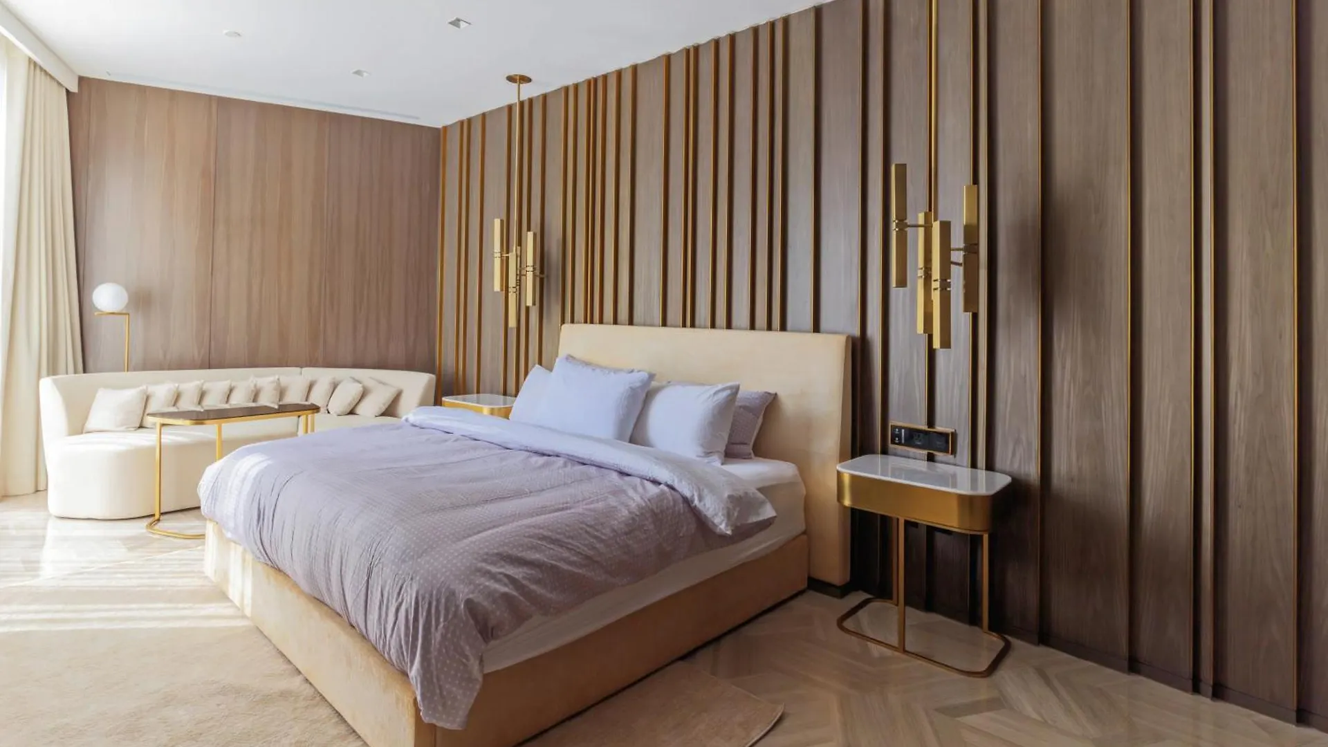 Luxury 3Bdr Apartment, Pool & Beach Access Dubai