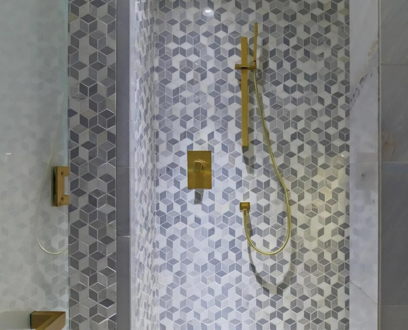 Luxury 3Bdr Apartment, Pool & Beach Access Dubai 0*,  United Arab Emirates