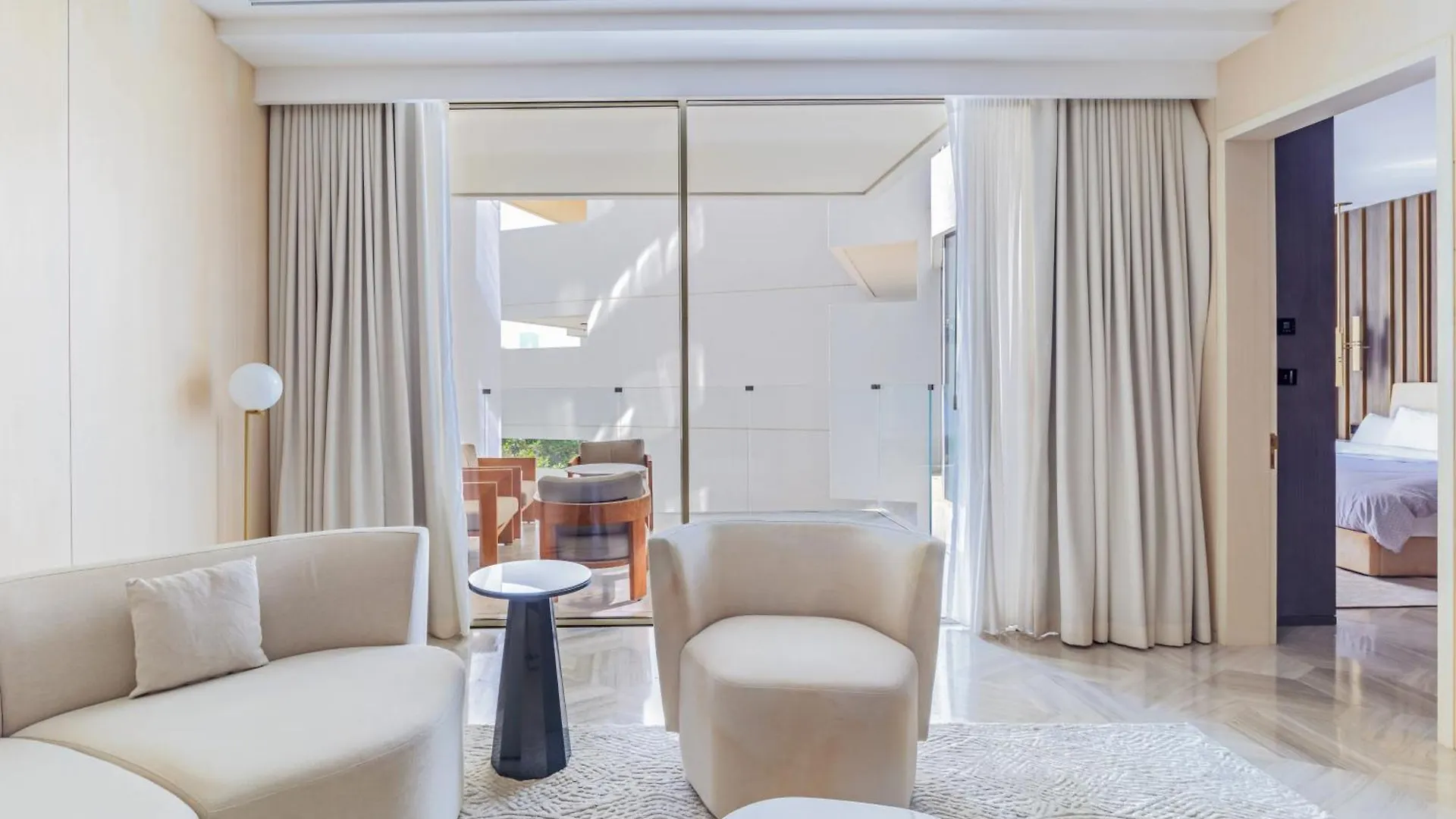 Luxury 3Bdr Apartment, Pool & Beach Access Dubai United Arab Emirates